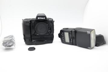 24x36 135mm Nikon F90X analoge spiegelreflexcamera en sb-26  beschikbaar voor biedingen