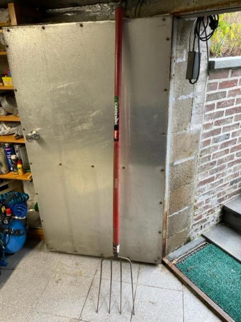 Polet Mestvork 4 tanden en lange Fiber steel (ZEMST centrum), Tuin en Terras, Hand-tuingereedschap, Zo goed als nieuw, Vork, Ophalen