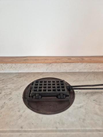 Ancien gaufrier en fonte, Antiquités & Art, Enlèvement