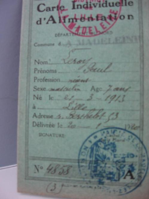 Différents carnets de tickets de rationnement datant - de 19, Collections, Objets militaires | Général, Autres, Enlèvement ou Envoi