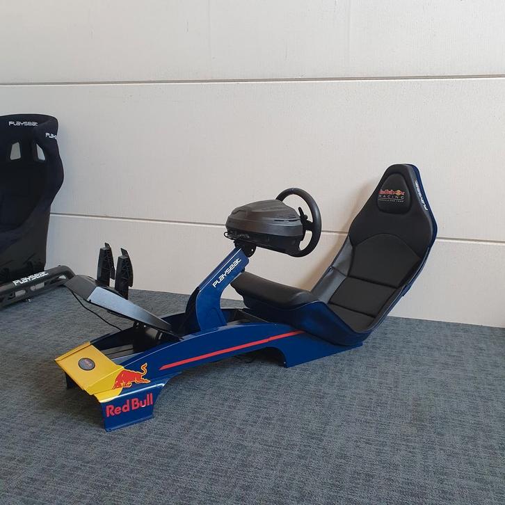 Red Bull F1 playseat + Thrustmaster T300 RS, Games en Spelcomputers, Games | Sony PlayStation 5, Refurbished, Ophalen