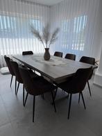 Eettafel met 8 stoelen + commode + tv-meubel als nieuw!, Huis en Inrichting, Ophalen of Verzenden, Zo goed als nieuw
