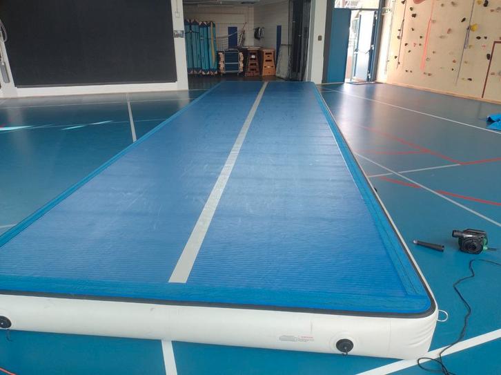 Airtrack 10x2,8 Airtrack factory, Sport en Fitness, Turnen, Zo goed als nieuw, Materiaal, Blauw, Ophalen