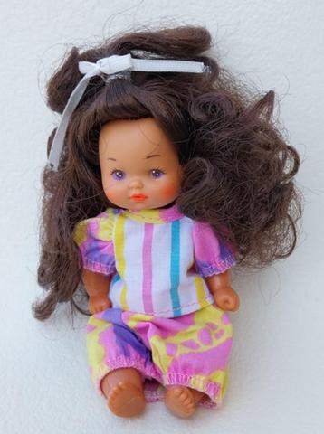 Vintage Barbie Li'l Friends popje beschikbaar voor biedingen
