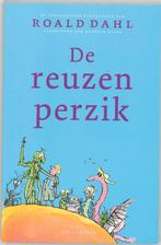 boek: de reuzenperzik - Roald Dahl, Boeken, Fictie algemeen, Zo goed als nieuw, Verzenden