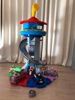 Paw patrol toren met voertuigen en pups, Enfants & Bébés, Jouets | Figurines, Comme neuf, Enlèvement