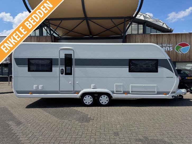 Hobby Prestige 620 CL 2025 MEGA KORTING!, Caravans en Kamperen, Caravans, tot en met 4, 1500 - 2000 kg, Rondzit, Hobby, 2 aparte bedden