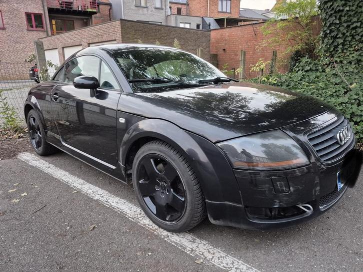 Audi tt 1.8 benzine, Auto's, Audi, Particulier, TT, Benzine, 3 deurs, Handgeschakeld, Zwart, Ophalen
