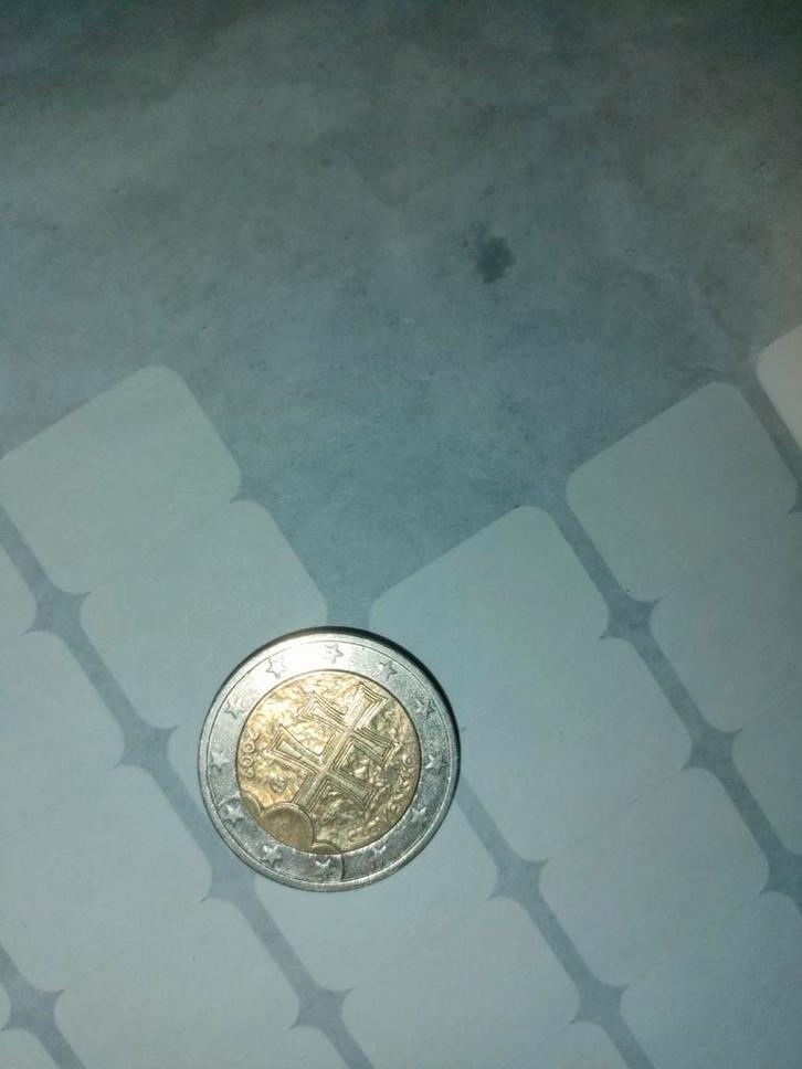 zeldzame 2 euromunt Slovensko Slovenië 2009, Postzegels en Munten, Munten | Europa | Euromunten, 2 euro, Slovenië, Ophalen