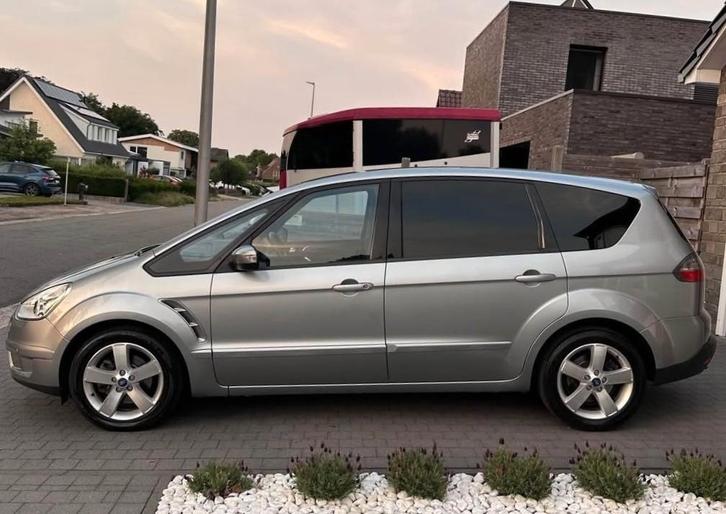 Ford s-max 1.8 Tdci (A réparer - pièces- export), Auto's, Ford, Particulier, S-Max