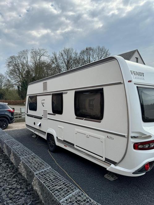 Fendt 515 SGE Bianco Activ, Caravans en Kamperen, Caravans, Particulier, tot en met 4, 1500 - 2000 kg, Fendt, 5 tot 6 meter, Airco