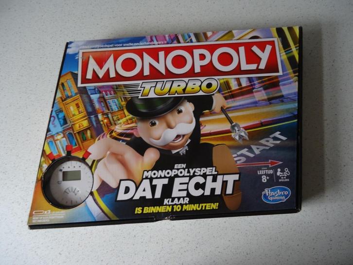 "Monopoly TURBO" van Hasbro in Nieuwe staat !, Hobby en Vrije tijd, Gezelschapsspellen | Bordspellen, Zo goed als nieuw, Een of twee spelers