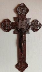 Houten kruis met Jezus Christus, Antiek en Kunst, Ophalen