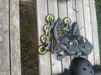 Zo goed als nieuwe inline skates Roces + helm + bescherming, Ophalen, Zo goed als nieuw, Bescherming, Roces