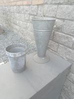 2 mooie zinken potten, Antiek en Kunst, Curiosa en Brocante, Ophalen