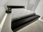 Bed + dressoir 160x200, Huis en Inrichting, Slaapkamer | Matrassen en Bedbodems, Ophalen, Zo goed als nieuw, Bedbodem