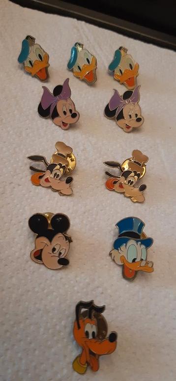 Lot vintage Disney Nestlé Camy pins. 1990.