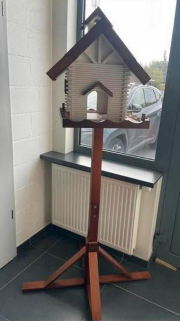 Très grande mangeoire, Jardin & Terrasse, Maisons & Bains d'oiseaux, Neuf, Enlèvement