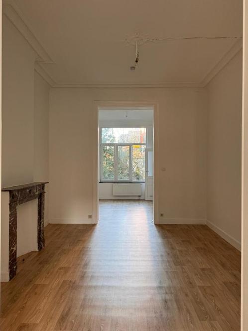 Forest, appartement à louer, 2 chambres., Immo, Appartementen en Studio's te huur, Brussel, 50 m² of meer