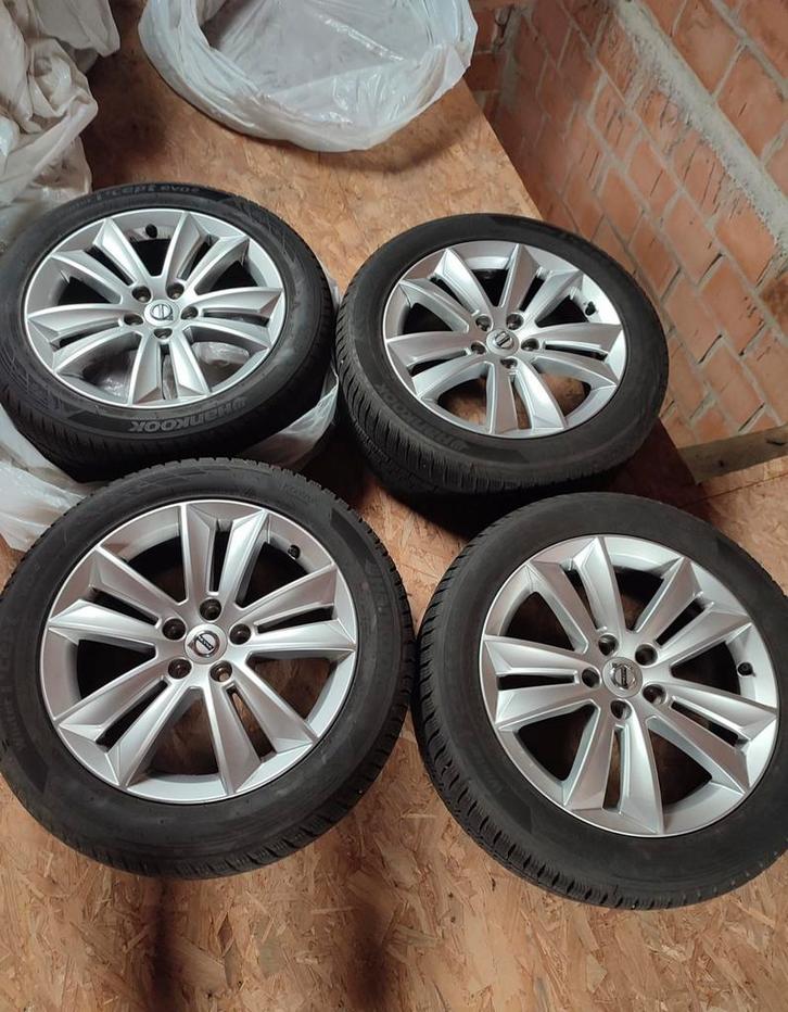 Kit hiver Volvo, Auto-onderdelen, Banden en Velgen, Band(en), Winterbanden, 17 inch, 225 mm, Nieuw, Ophalen of Verzenden