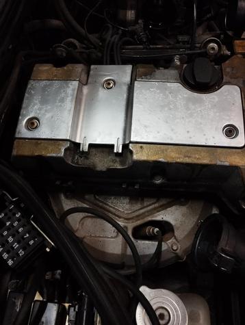 Mercedes 220 benzine motor van 124 coupe bj 1993 beschikbaar voor biedingen