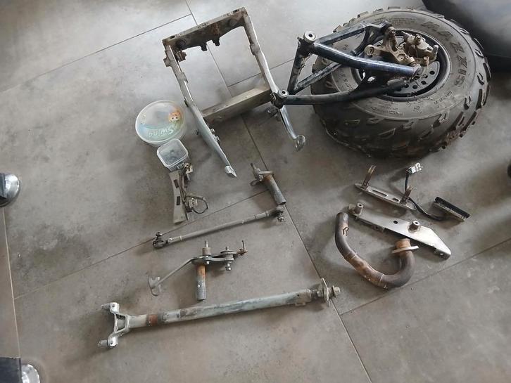 Welke onderdelen biedt de Quad Yamaha Raptor 700r?, Motoren, Quads en Trikes, Ophalen of Verzenden