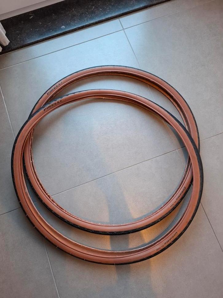 Pirelli Cinturato All Road 700x35 gravel tires, Sports & Fitness, Cyclisme, Enlèvement ou Envoi