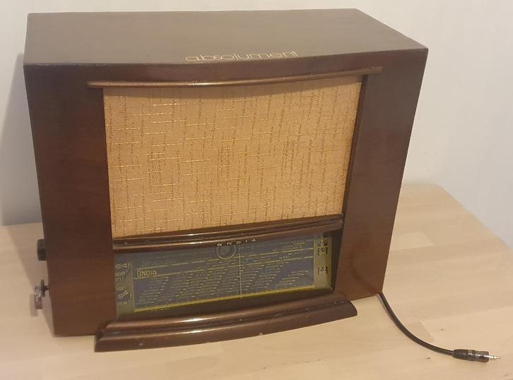 vintage bluetooth radio van A.bsolument, Audio, Tv en Foto, Radio's, Zo goed als nieuw, Radio, Ophalen