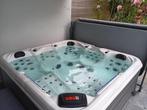 A VENDRE  Jacuzzi Neptune sterling gris/blanc., Jardin & Terrasse, Bains à remous et Spas, Enlèvement, Comme neuf, Couverture