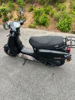 GTS Toscana Scooter – B-Klasse – 50cc - Zwart, Zo goed als nieuw, Benzine, Ophalen, Overige merken