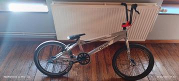 Vélo / BMX / Crupi beschikbaar voor biedingen