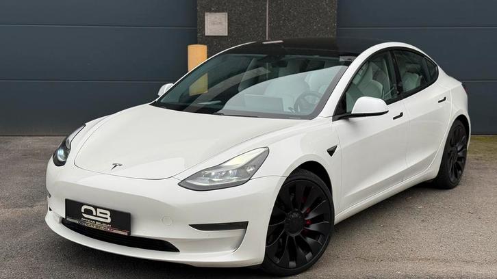 ** Tesla Model 3 - Performance - 1 Prop - AP - Garantie*, Autos, Tesla, Entreprise, Achat, Model 3, Caméra 360°, ABS, Régulateur de distance