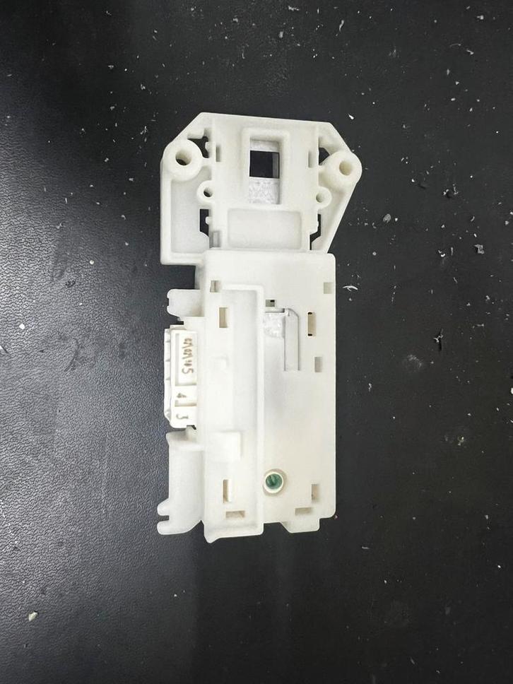 Nieuw deurslot AEG wasmachine, Elektronische apparatuur, Onderdelen en Toebehoren, Nieuw, Ophalen of Verzenden