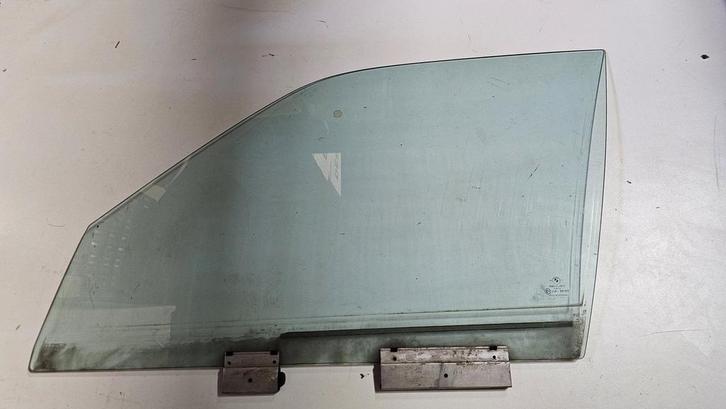 Zijruit raam groen linksvoor BMW E34 Sedan Touring 513219440, Auto-onderdelen, Carrosserie, Deur, BMW, Gebruikt, Ophalen of Verzenden