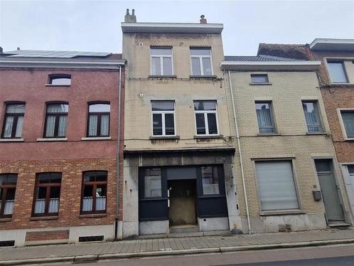 Opbrengsteigendom à Ruisbroek, 4 chambres, Immo, Huizen en Appartementen te koop, Vrijstaande woning, D