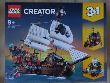 lego creator 31109 le bateau pirate  beschikbaar voor biedingen