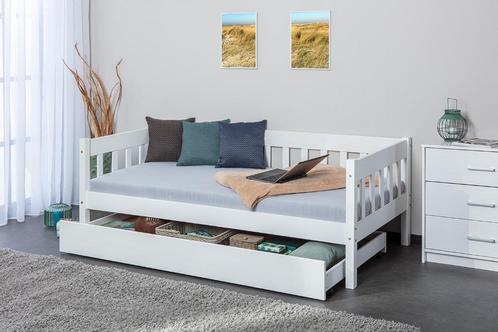 Kinderbed in Wit grenen massief hout 90 x 200 cm, Huis en Inrichting, Slaapkamer | Bedden, Nieuw, Eenpersoons, 90 cm, 200 cm, Hout