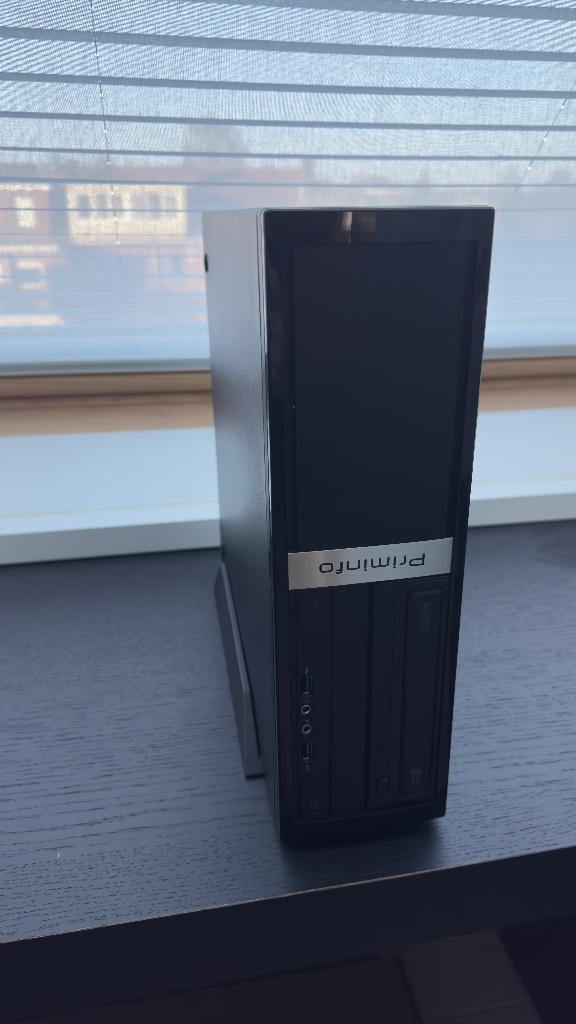Compacte Priminfo desktop PC Windows 10, Computers en Software, Desktop Pc's, Zo goed als nieuw, 2 tot 3 Ghz, SSD, 8 GB, Ophalen