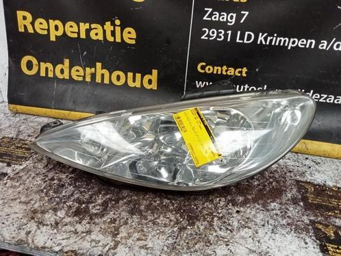 Achterlicht links van een Peugeot 206, Auto-onderdelen, Verlichting, Peugeot, Gebruikt, 3 maanden garantie, Ophalen of Verzenden