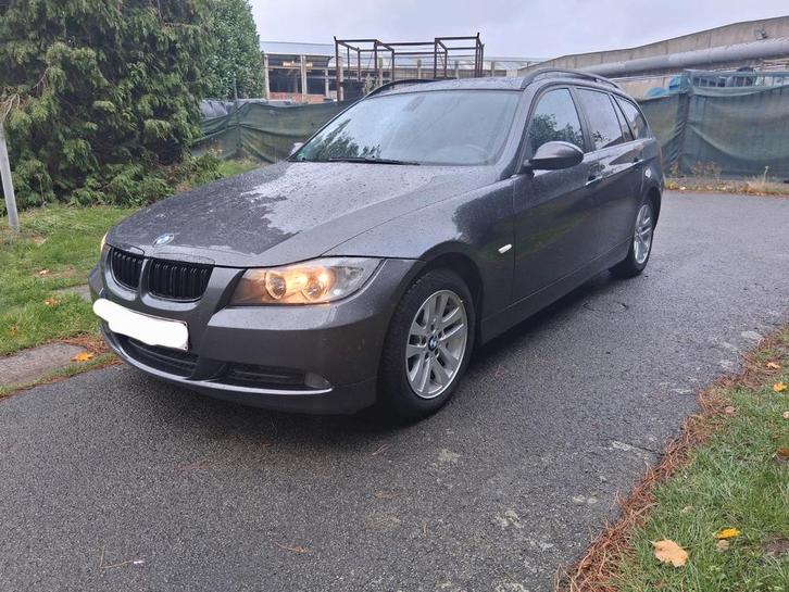 Bmw 320i Break / gekeurd voor verkoop, Auto's, BMW, Particulier, 3 Reeks, ABS, Airbags, Airconditioning, Alarm, Boordcomputer