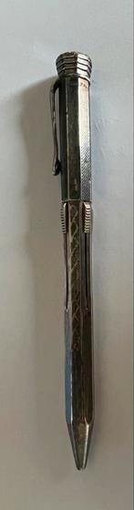 Zeer oude zilveren 4-kleurige mechanische sleutelhangers, Verzamelen, Verzenden, Gebruikt, Vulpotlood, Overige merken