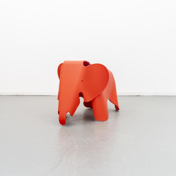 1x Vitra Eames Olifant Rood - Groot, Huis en Inrichting, Woonaccessoires | Overige, Zo goed als nieuw, Ophalen of Verzenden