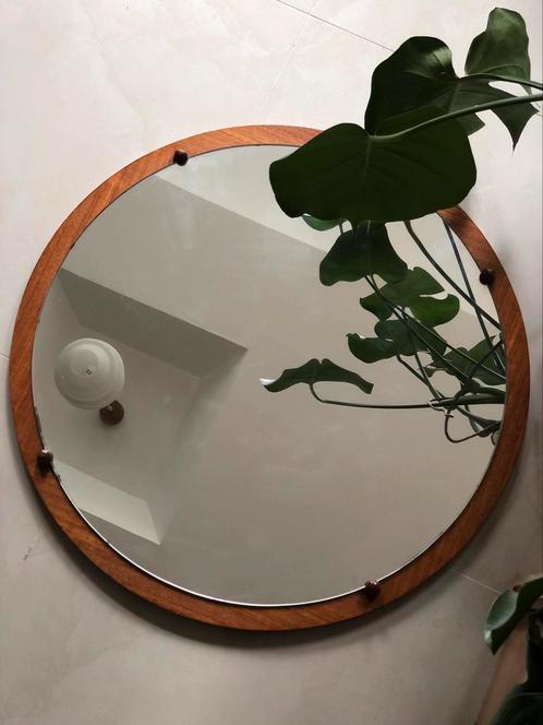 Vintage MDK ronde spiegel in teakhout uit de jaren 60, Huis en Inrichting, Woonaccessoires | Spiegels