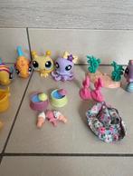 Zomer setje van LPS met 7 popjes en toebehoren, Enlèvement, Comme neuf