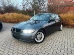 BMW 318i - 2008/213.000km/Manueel - Gekeurd, Leder, Grijs, Euro 4, Zilver of Grijs