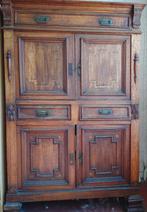 solid wood cabinet/cupboard (oak?), Antiek en Kunst, Antiek | Meubels | Kasten, Ophalen