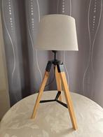 Lamp op steun, Ophalen, Zo goed als nieuw, Hout, Minder dan 50 cm