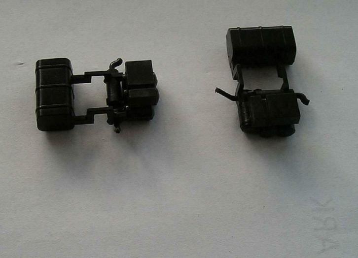 Tekno brandstoftank met luchtketels en accubak, oude uitgave, Hobby en Vrije tijd, Modelauto's | 1:50, Tekno, Ophalen of Verzenden