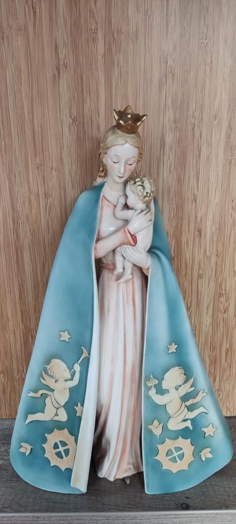 Goebel figuur - Madonna met kind, Antiek en Kunst, Antiek | Religieuze voorwerpen, Ophalen