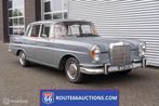 Mercedes-Benz 220 S | 1962 | Route 66 Auctions, Auto's, Oldtimers, Zwart, Mercedes-Benz, Bedrijf, Handgeschakeld